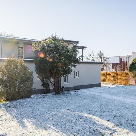 Apartmany Modrany Prague Exterior photo