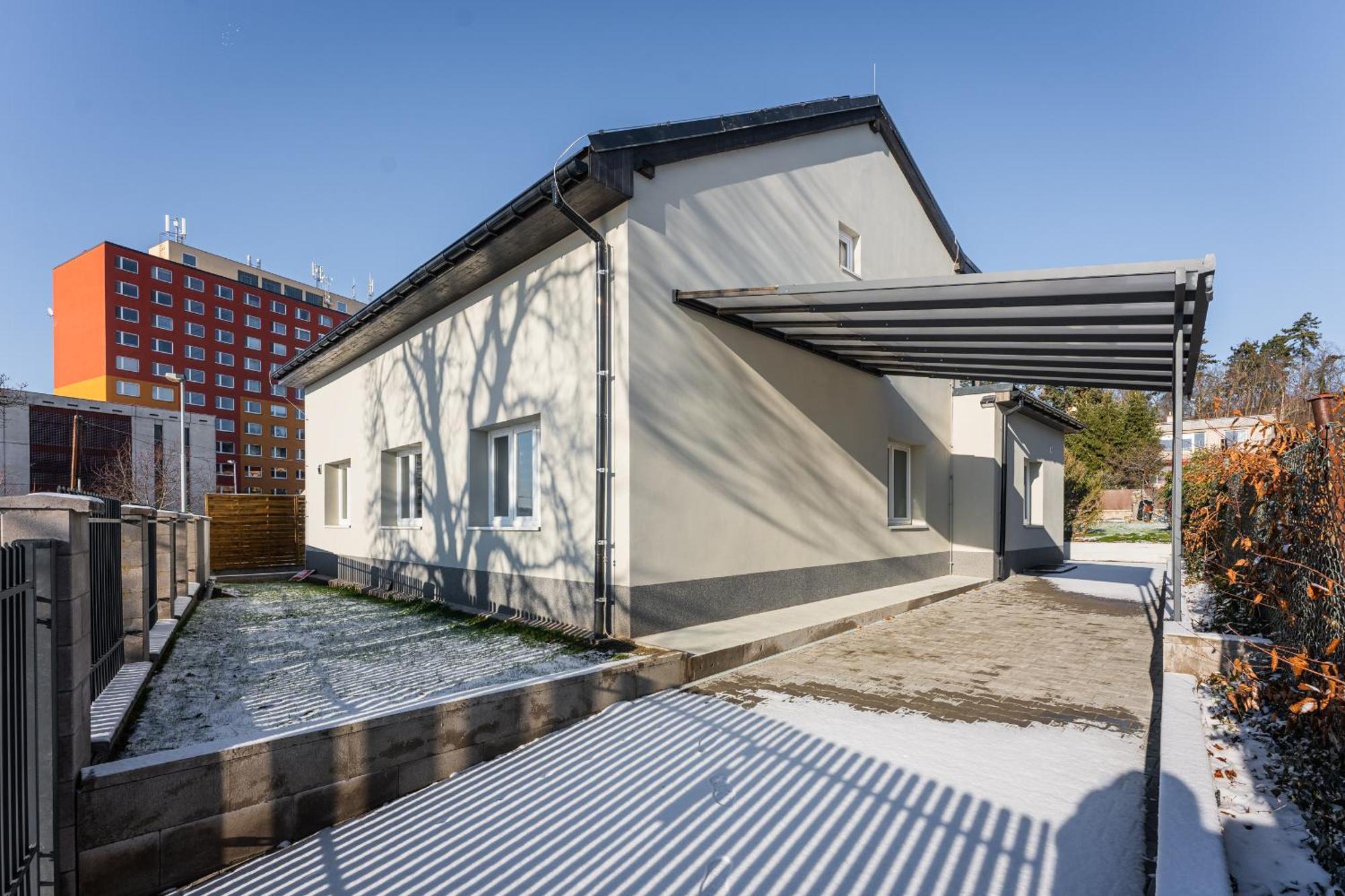 Apartmany Modrany Prague Exterior photo